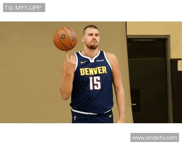 约基奇坦承心态转变:无视裁判后状态焕新 约基奇坦承心态转变:无视裁判后状态焕新