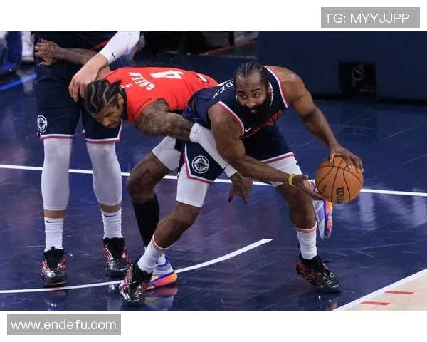 快船攻防崩盘无力赢球！交易还能获得什么？