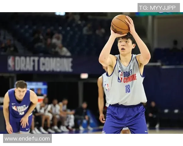 命中生涯第2个三分!杨瀚森追平姚明,开拓者险胜! 命中生涯第2个三分!杨瀚森追平姚明,开拓者险胜!