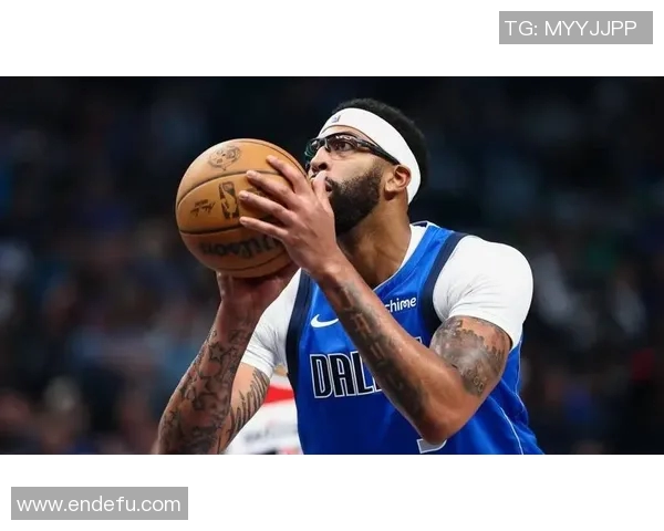 快船独行侠关键卡位战激烈上演,Luka Doncic展现开云个人能力